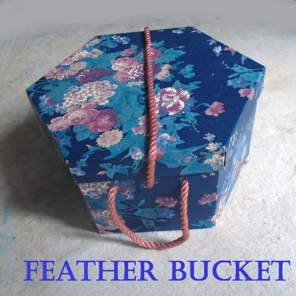 Vintage Hat + HATBOX Blue Green Feather High Fashion Modernist Bucket Hat - Picture 3 of 13